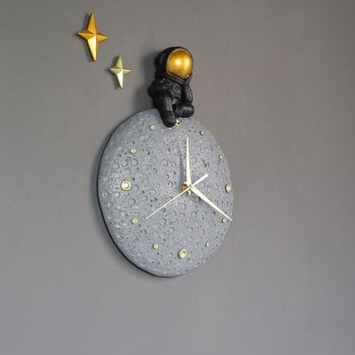 Creative Astronaut Wall Clock